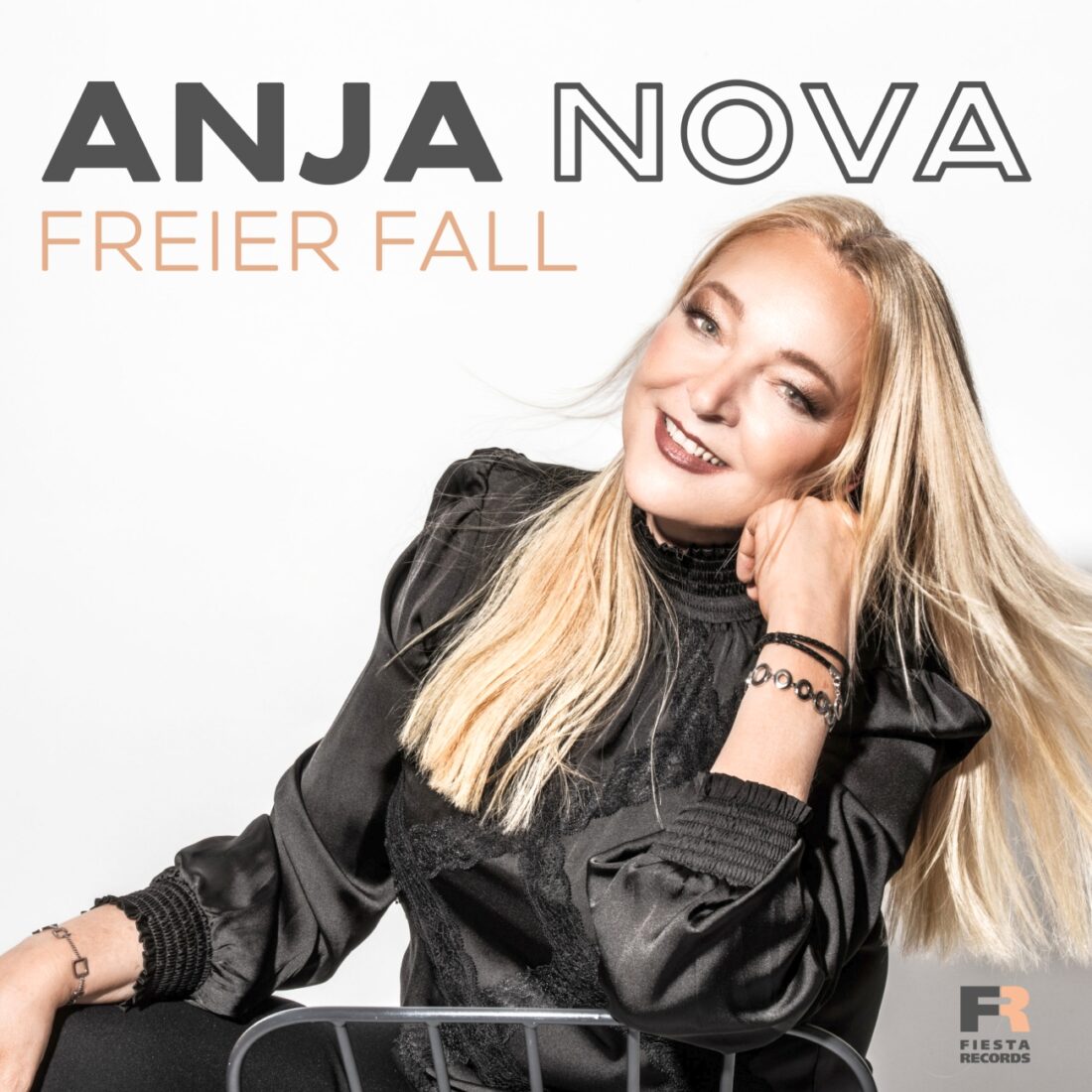ANJA NOVA – Freier Fall (Fiesta Records)